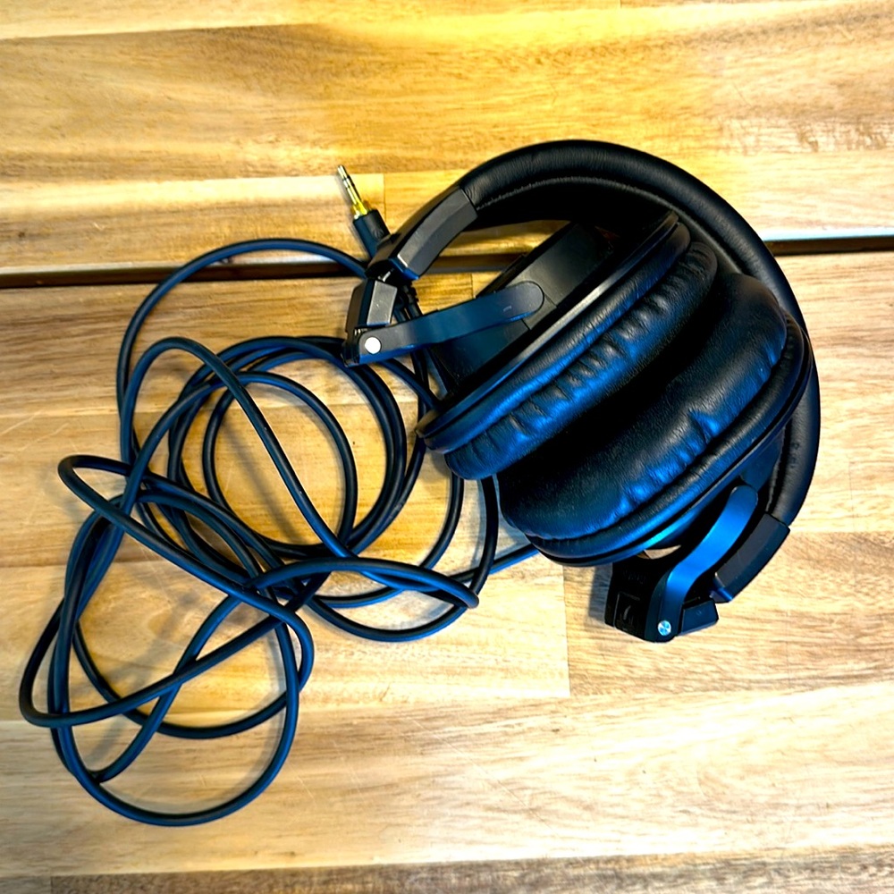Audio-Technica noise cancelling headphones